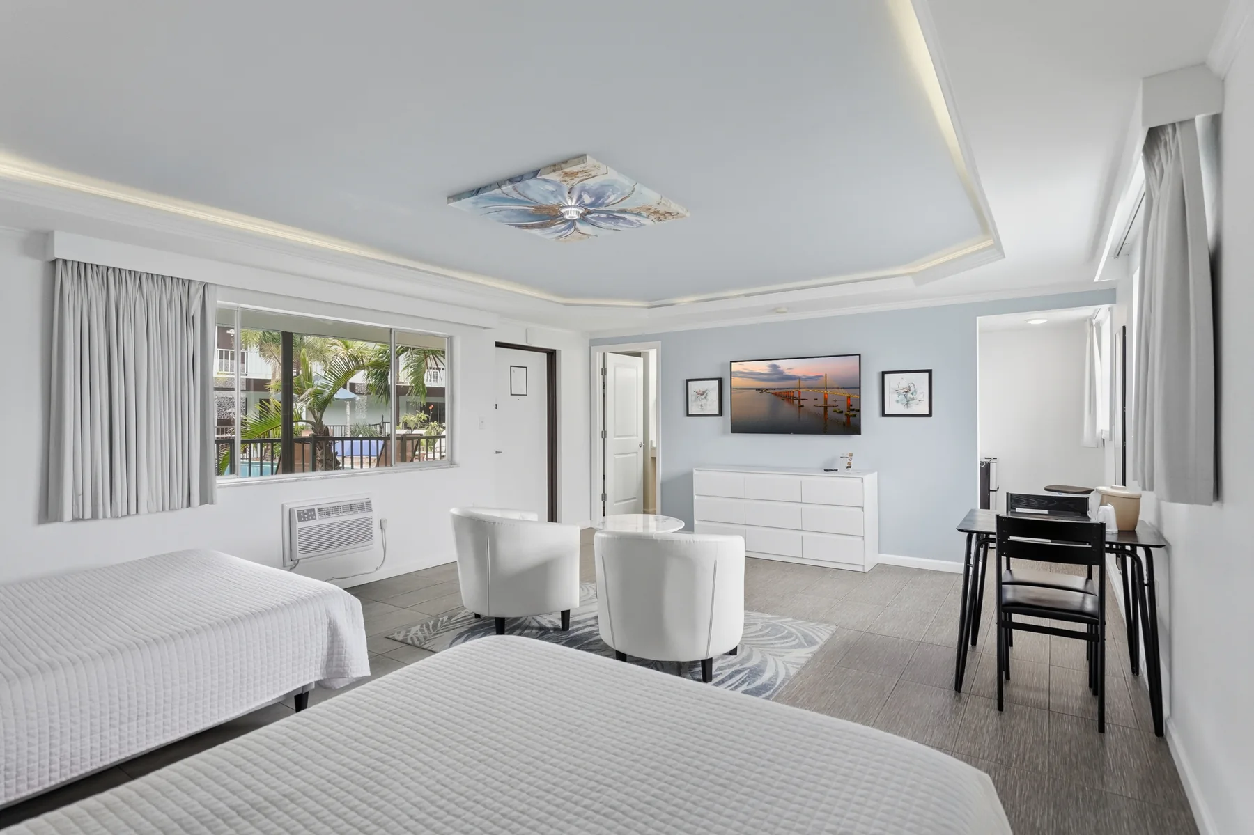 One Bedroom Suite – room view